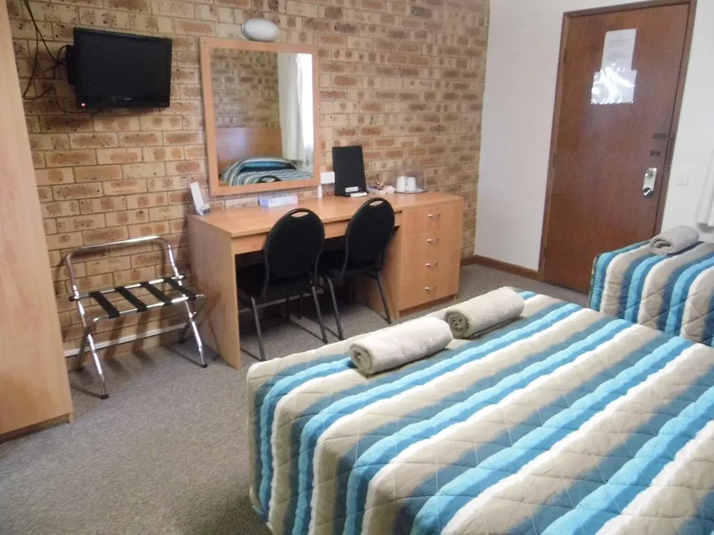 Nanango Fitzroy Motel 3*,  Australia